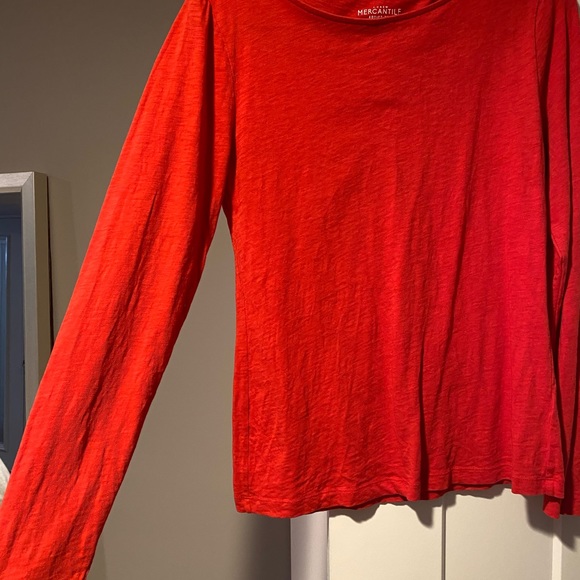 J Crew Long Sleeve Bright Red Artist T. Size Medium - Picture 3 of 3